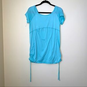 Gap Fit Wotk out sport or Casual Top Size Medium